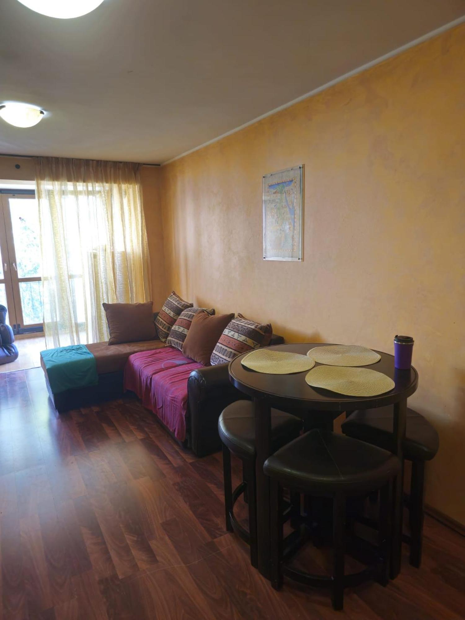 Cu 3 - Dristor Apartment Bucharest